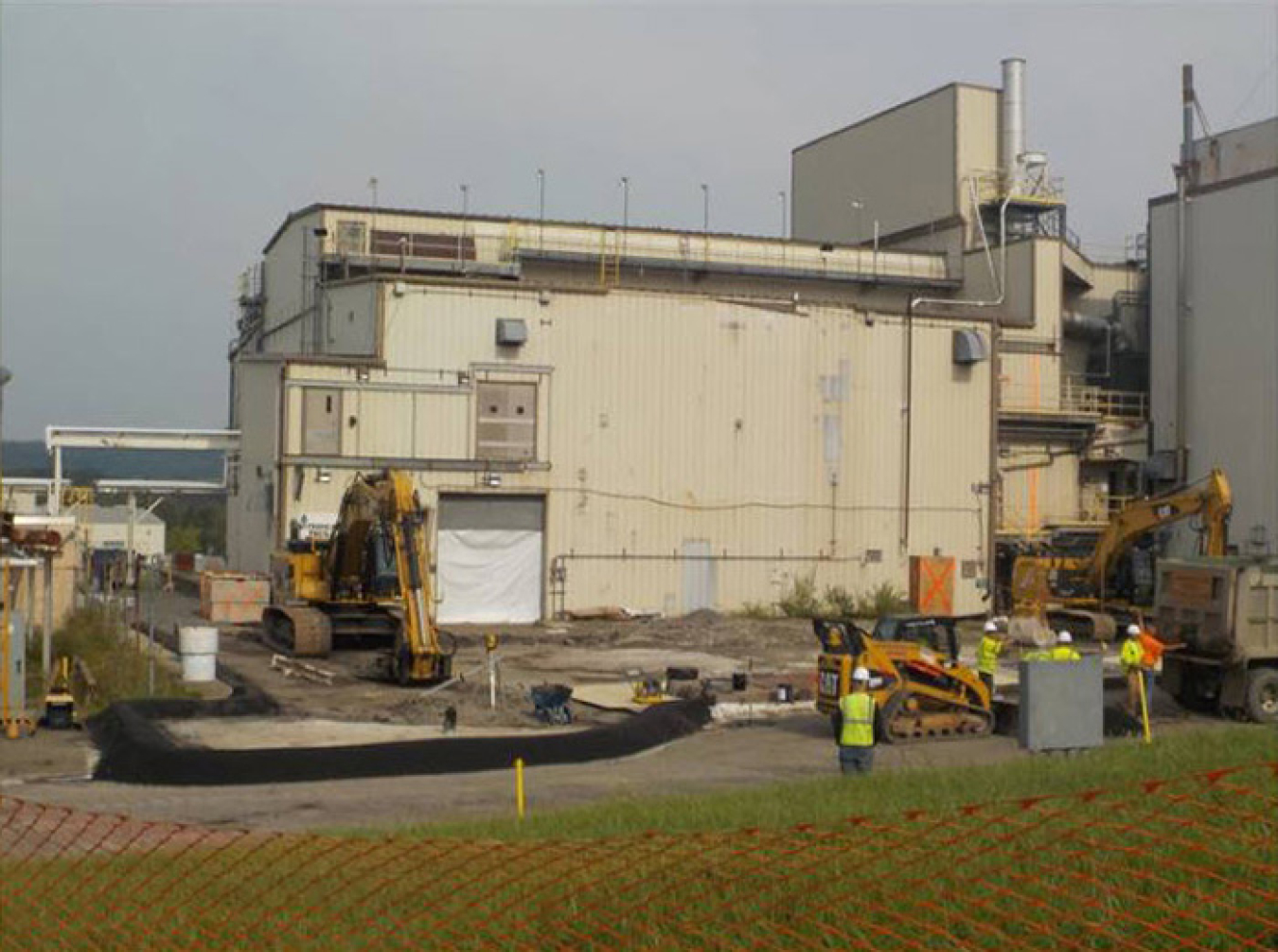     A view of the Vitrification Facility prior to demolition at the West Valley Demonstration Project. The facility was the largest and most complex demolition at WVDP to date. The WVDP team used lessons learned, best practices and a methodical approach t