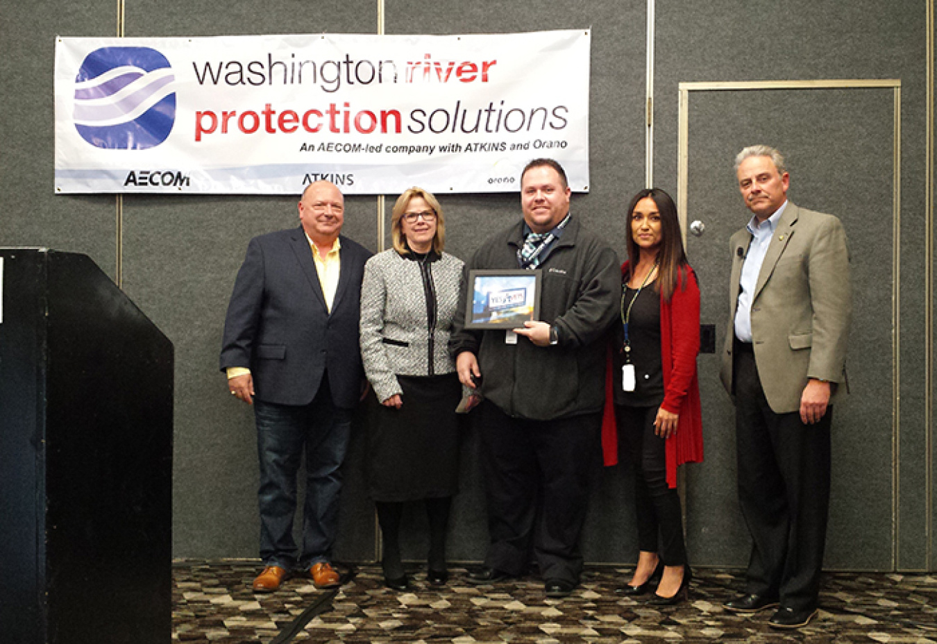 EM Hanford tank operations contractor Washington River Protection Solutions (WRPS) receives a YesVets award for being a veteran-friendly employer. 