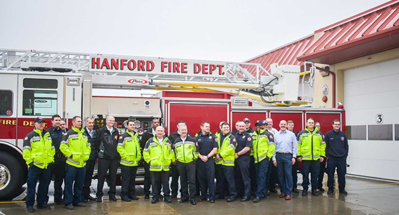 The new fire engine comes with many features, including a wireless communication system, collision airbags, automatic tire chains, light-emitting diode (LED) ladder lighting, lowered hose beds to reduce lifting strains, and a roll-over protection system.