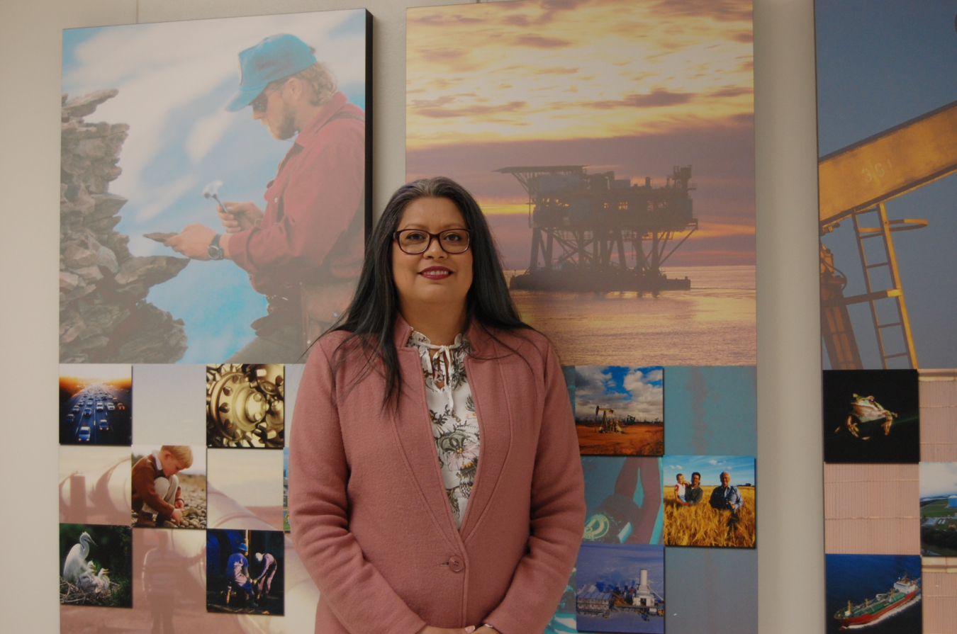 Gabby Intihar works in the Office of Fossil Energy.