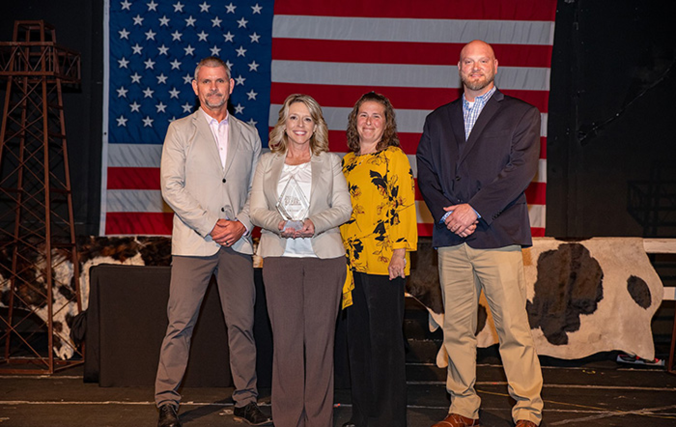 Swift & Staley Inc. employees accept the EHS Today America’s Safest Company award in Dallas, Texas