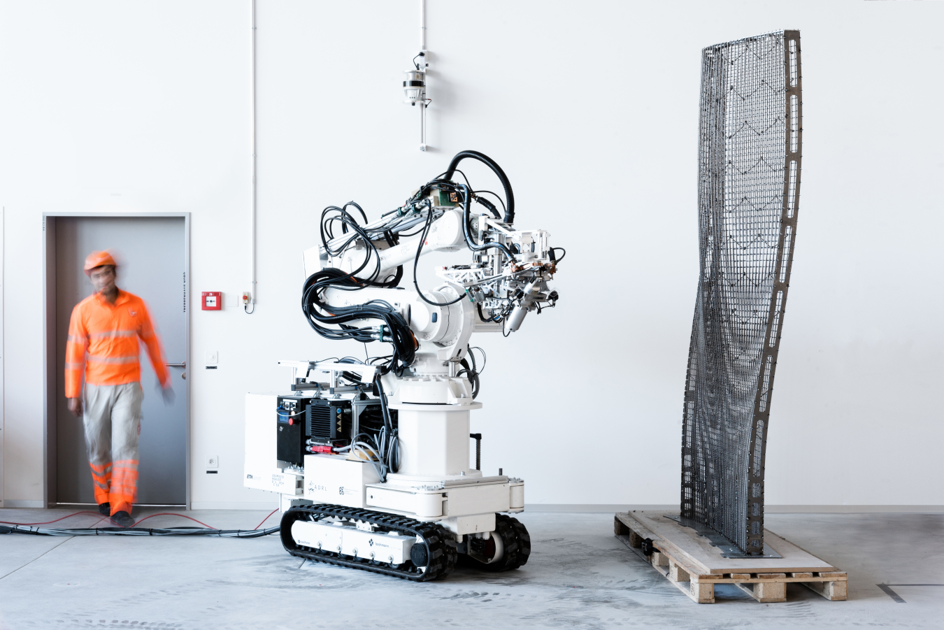 ETH Zurich’s robot, In situ Fabricator, was used to build DFAB HOUSE in Switzerland, the world’s first home designed, planned, and built using predominantly digital processes.