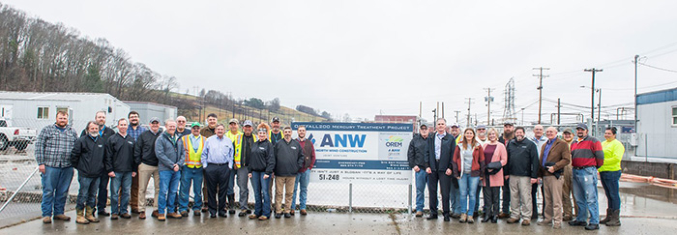 Oak Ridge workers celebrate a safety milestone on the Outfall 200 Mercury Treatment Facility project. 