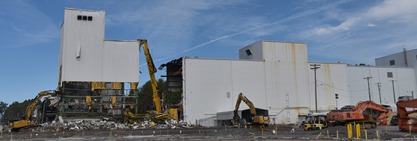 Oak Ridge crews began demolishing the K-1200 section of the Centrifuge Complex at the East Tennessee Technology Park this month.