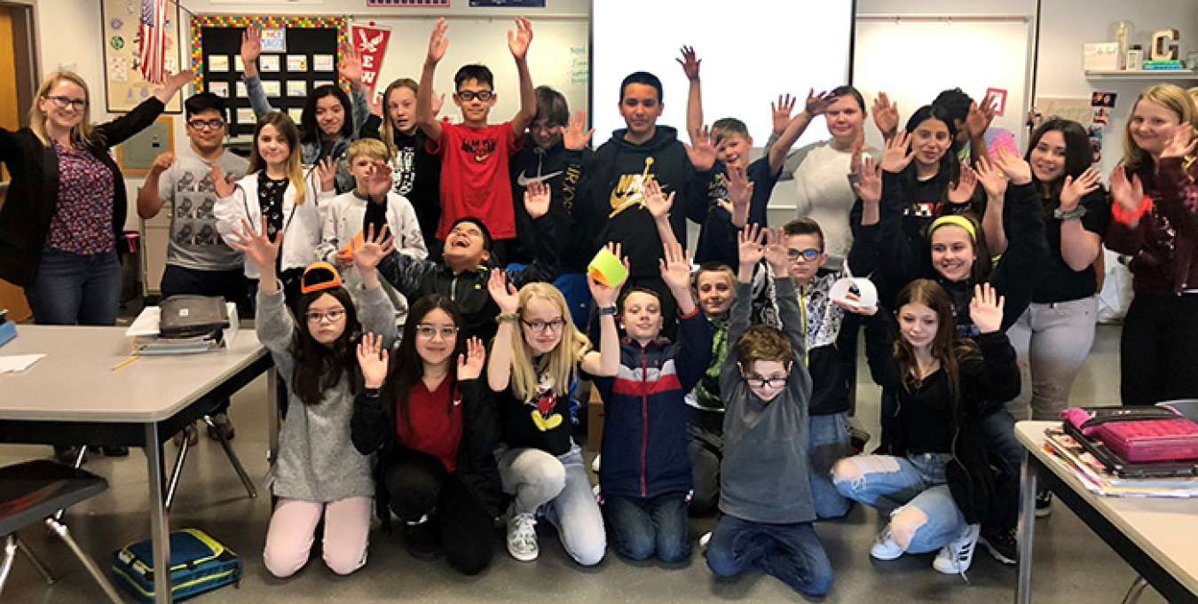 More than 20 engineers from EM Hanford Site contractor CH2M HILL Plateau Remediation Company (CHPRC) volunteered for Engineers Week in local elementary,