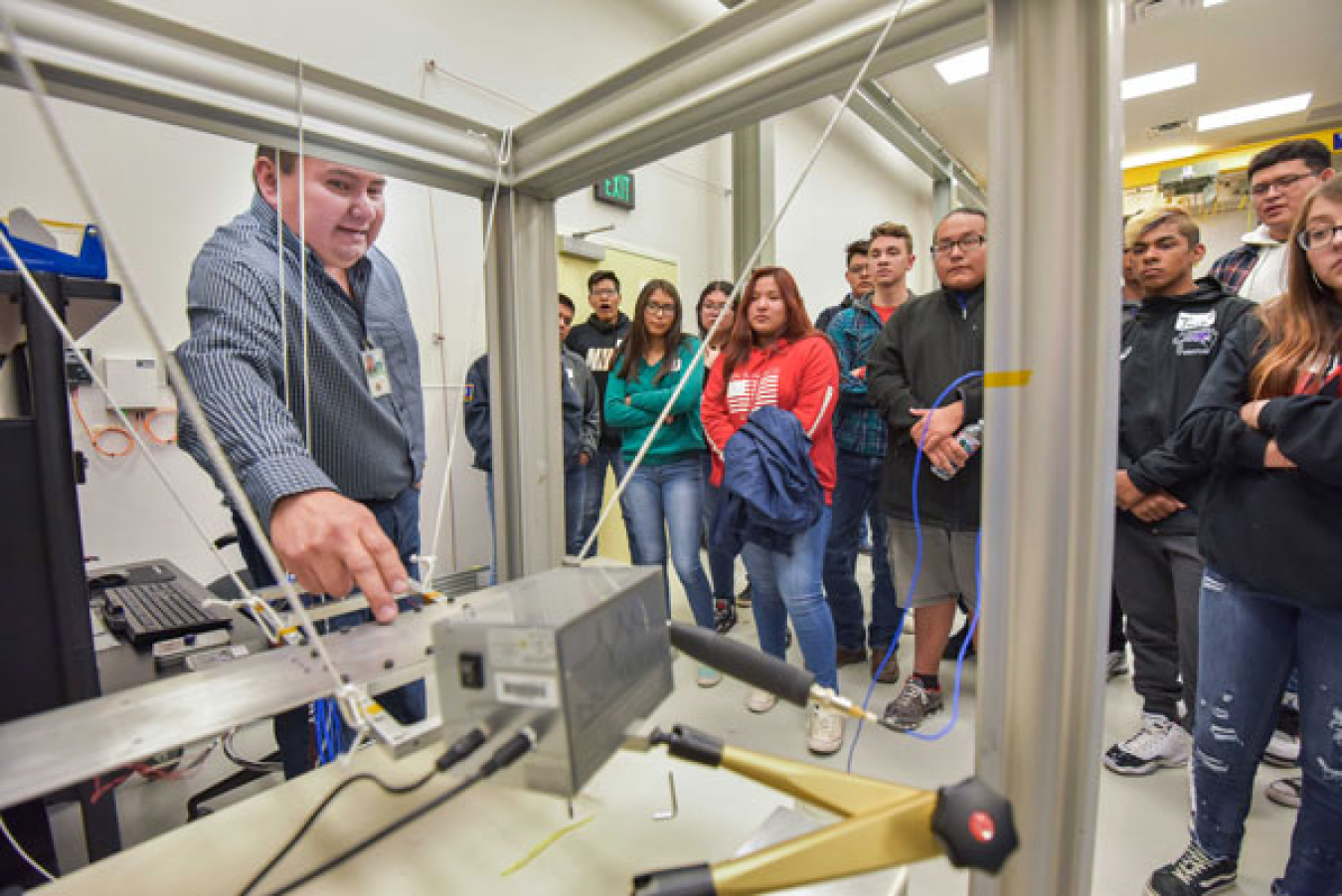 March 4 STEM Day at Sandia National Laboratories brought in 45 students to the Lab.