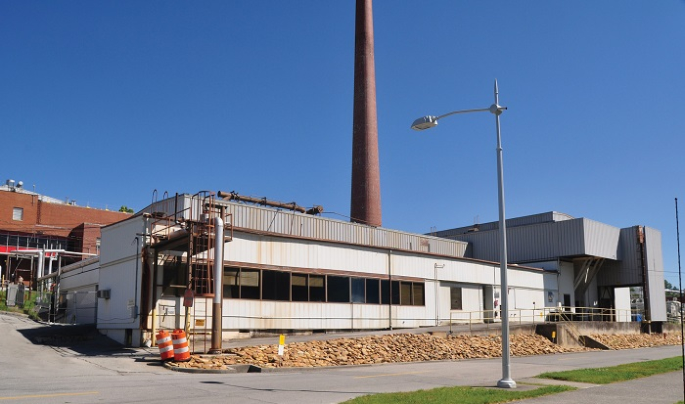 Building 3026 was so severely degraded that the outer structure was demolished more than 10 years ago. 