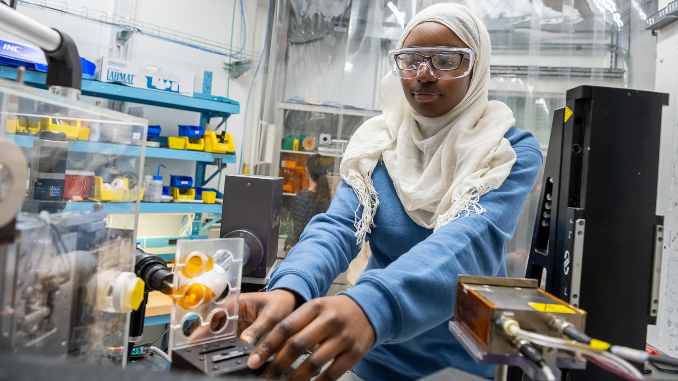 A student from Glenbard East High School in Lombard works at the APS in February 2020 as part of the ESRP.