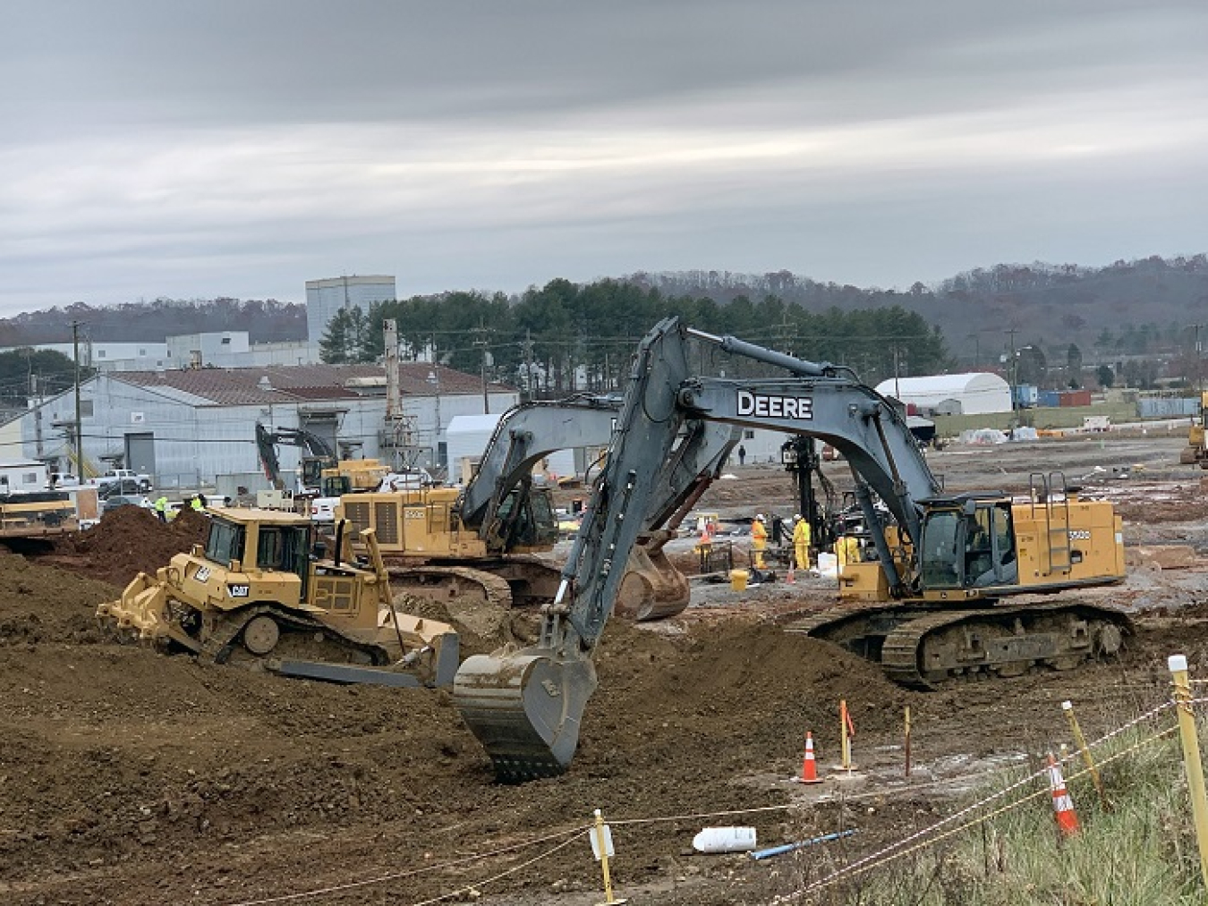 Workers have completed an excavation of contaminated soil from the K-25 footprint, removing more than 90,000 cubic yards of soil.