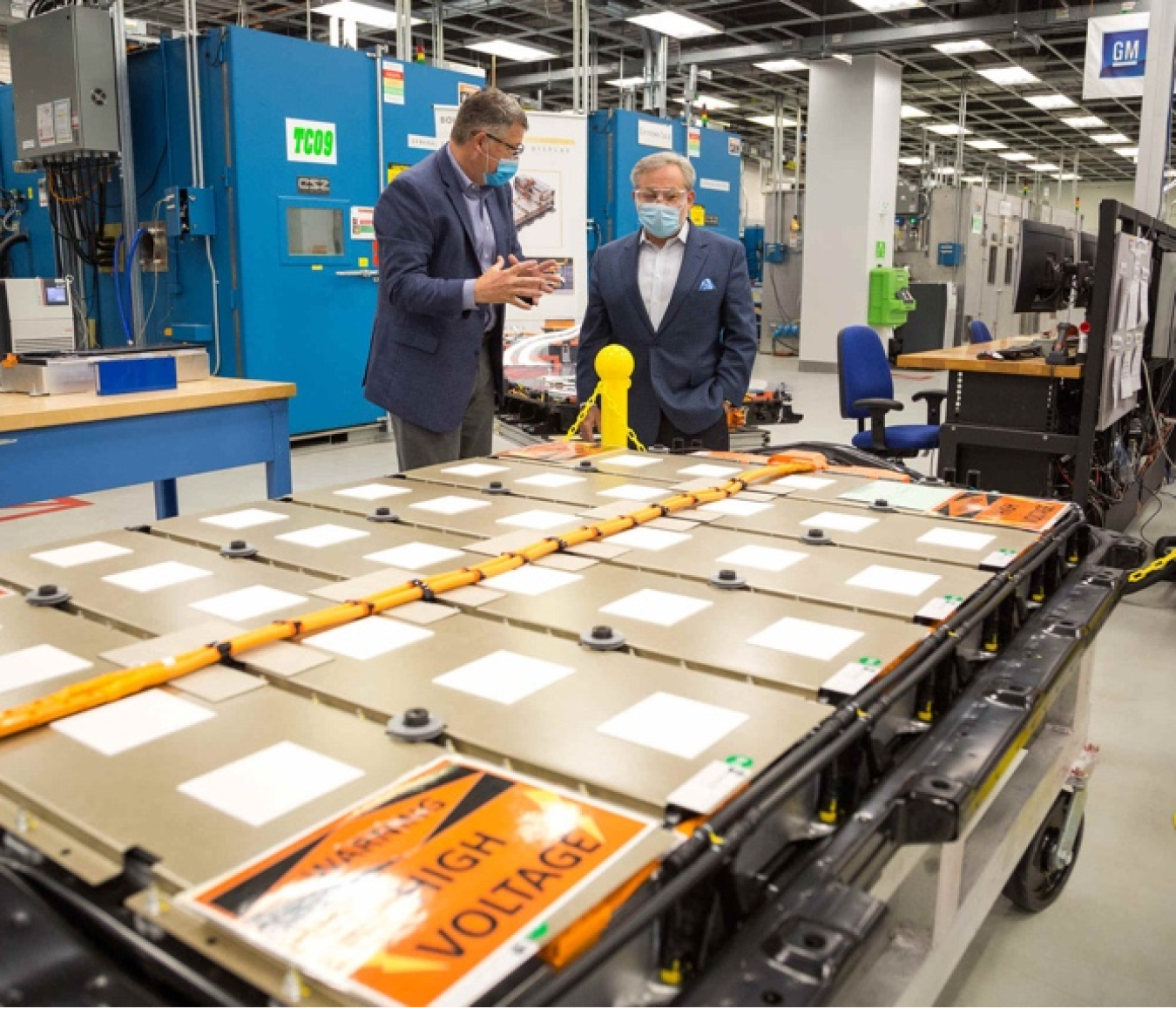 Secretary Brouillette touring the General Motors facility