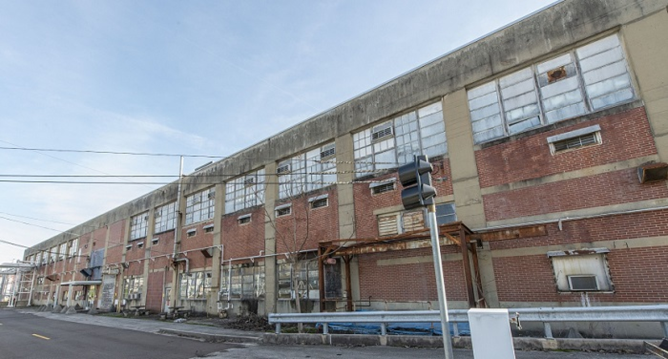 Beta-1 is also a former Manhattan Project building that supported uranium enrichment efforts for the first nuclear weapons created during the Manhattan Project.