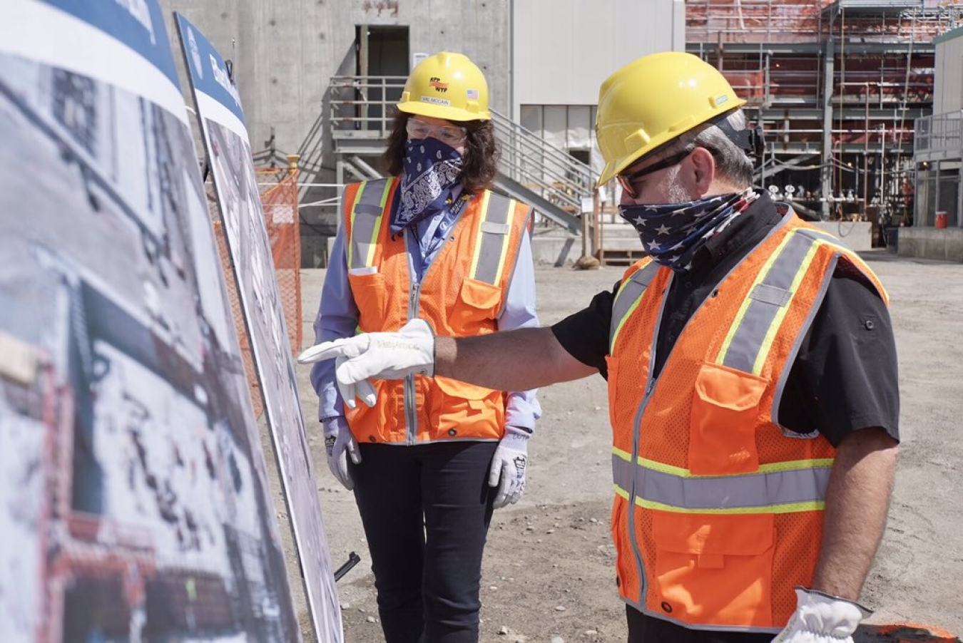 Secretary  Dan Brouillette visits the Hanford Site.
