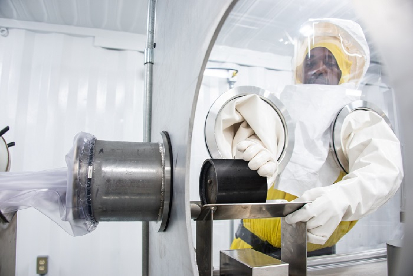 Srs Enhances Safety, Creates Efficiencies In Plutonium Downblend Process |  Department Of Energy