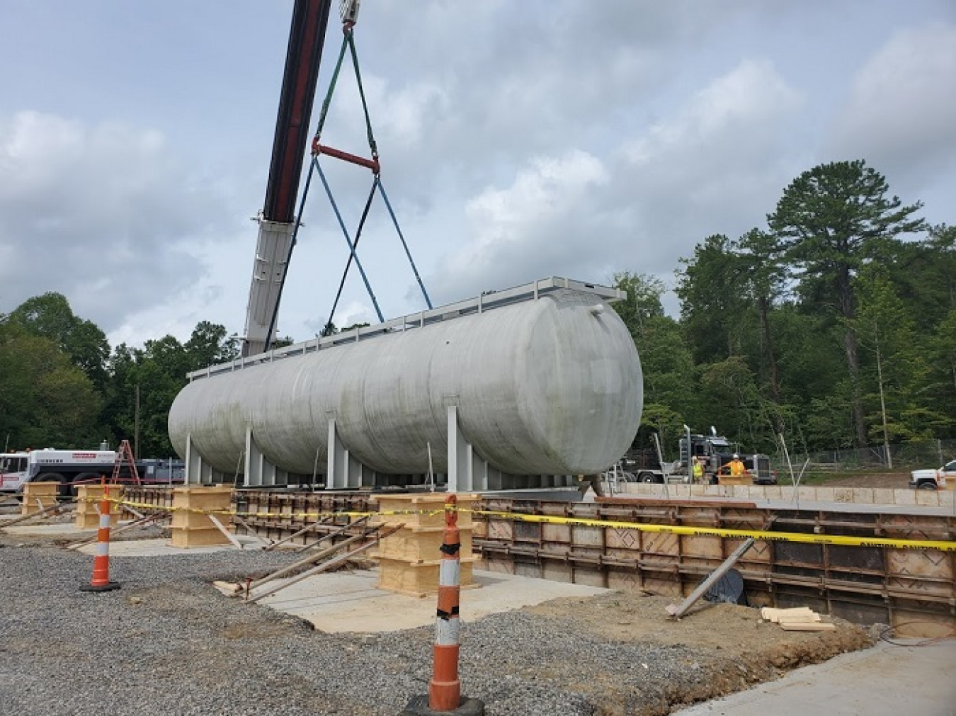 Last week, crews moved a massive 50,000-gallon tank into position to support efforts at the Sludge Processing Mock Test Facility under construction at Oak Ridge.