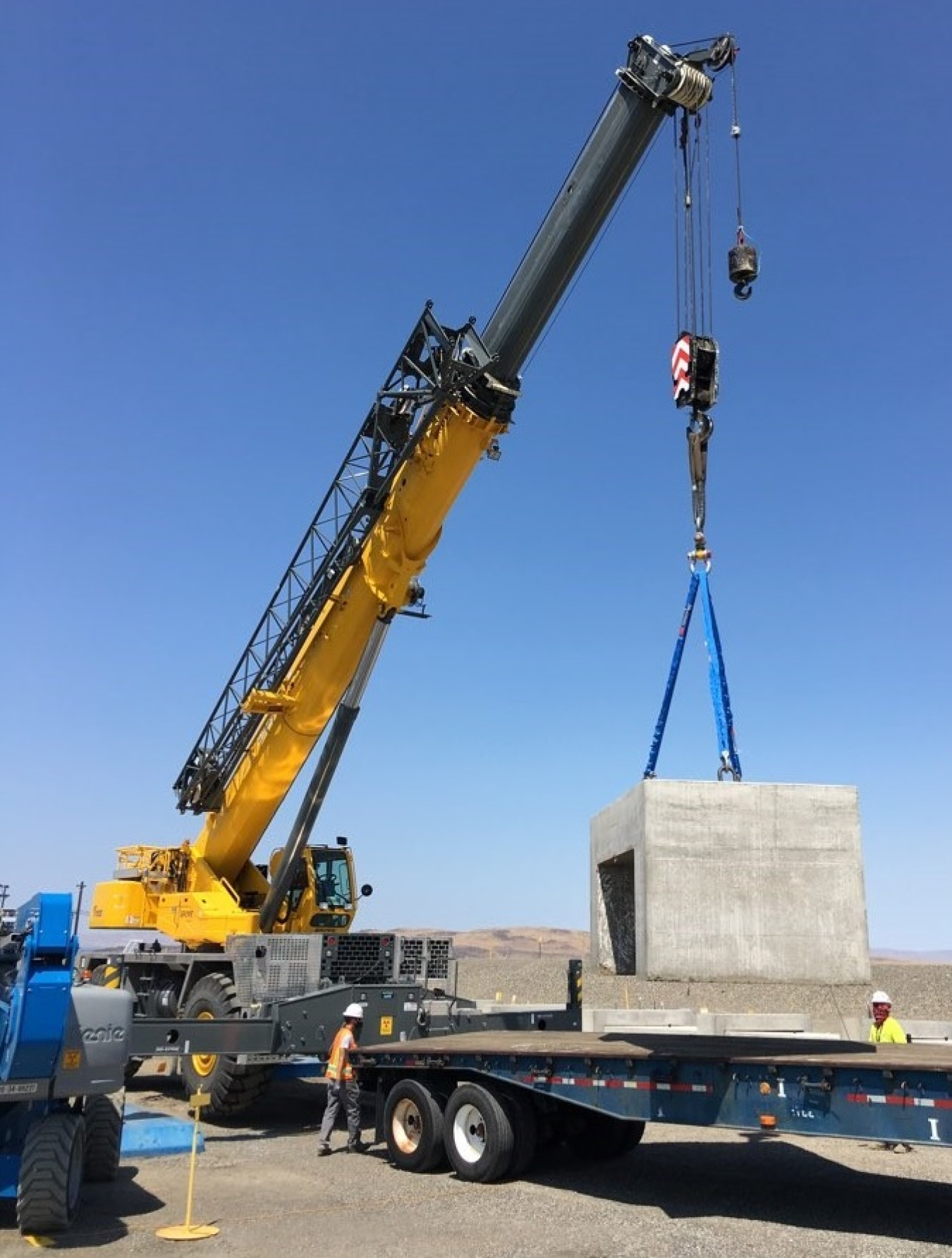 Crews Make Headway on Hanford Tank Farm Improvement Project 