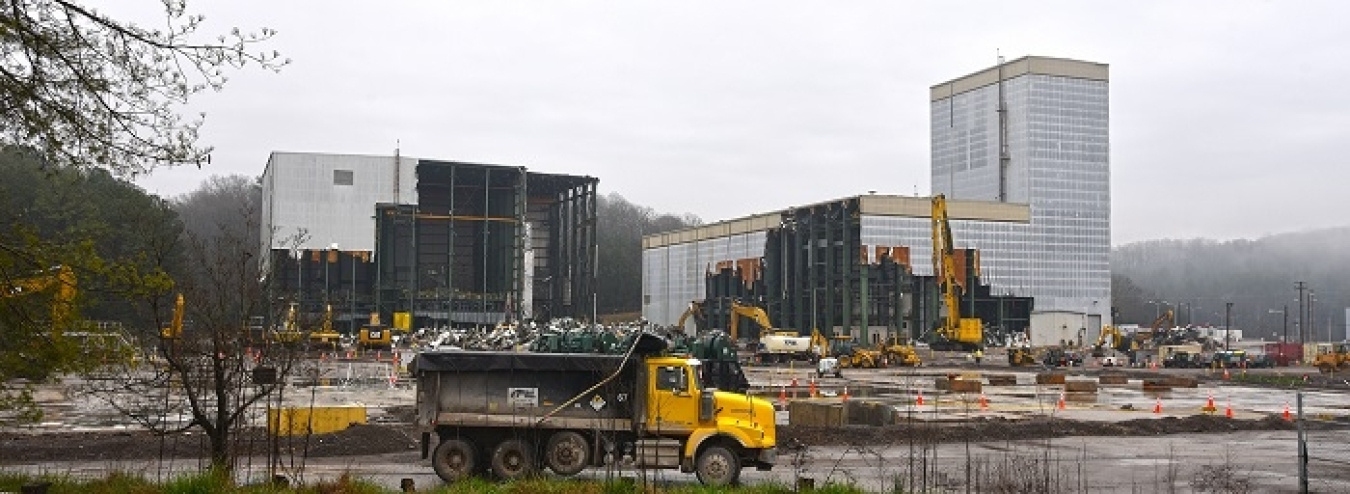 EM’s cleanup at the East Tennessee Technology Park took a major step forward with removal of the Centrifuge Complex in late July.