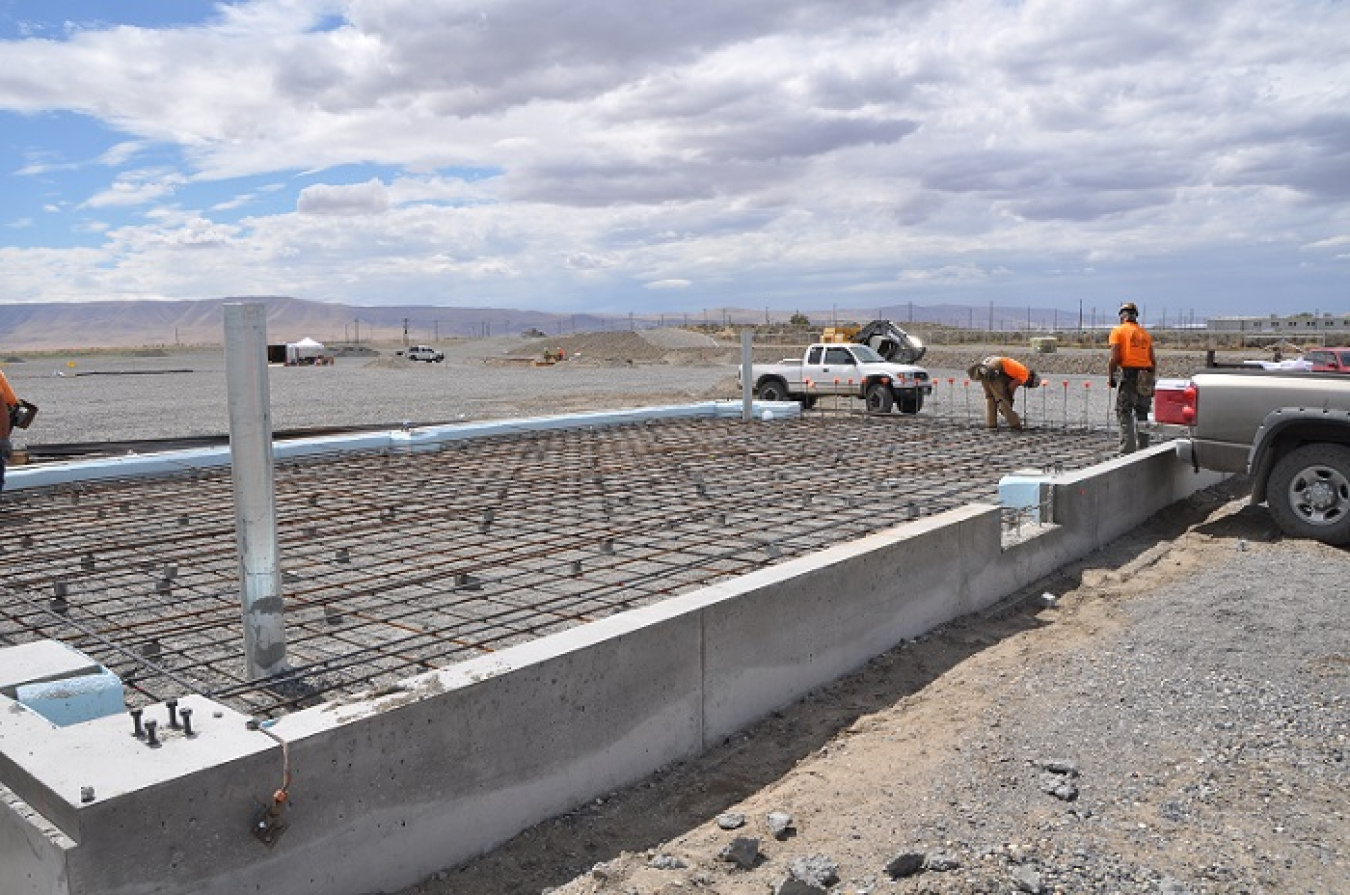 EM Richland Operations Office contractor CH2M HILL Plateau Remediation Company continues progress on the infrastructure around the Integrated Disposal Facility, key to Hanford’s Direct-Feed Low-Activity Waste mission to begin vitrifying.