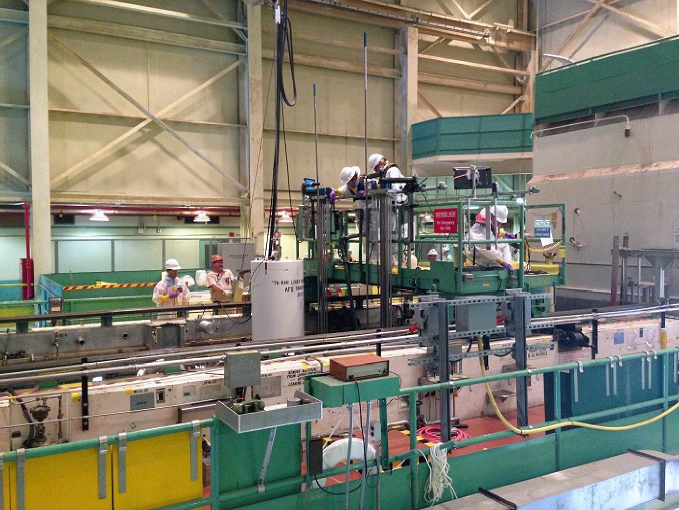 Experienced East Tennessee Technology Park workers are moving into facilities such as Oak Ridge National Laboratory’s Building 3042, a former research reactor, to begin the next phase of cleanup in Oak Ridge.