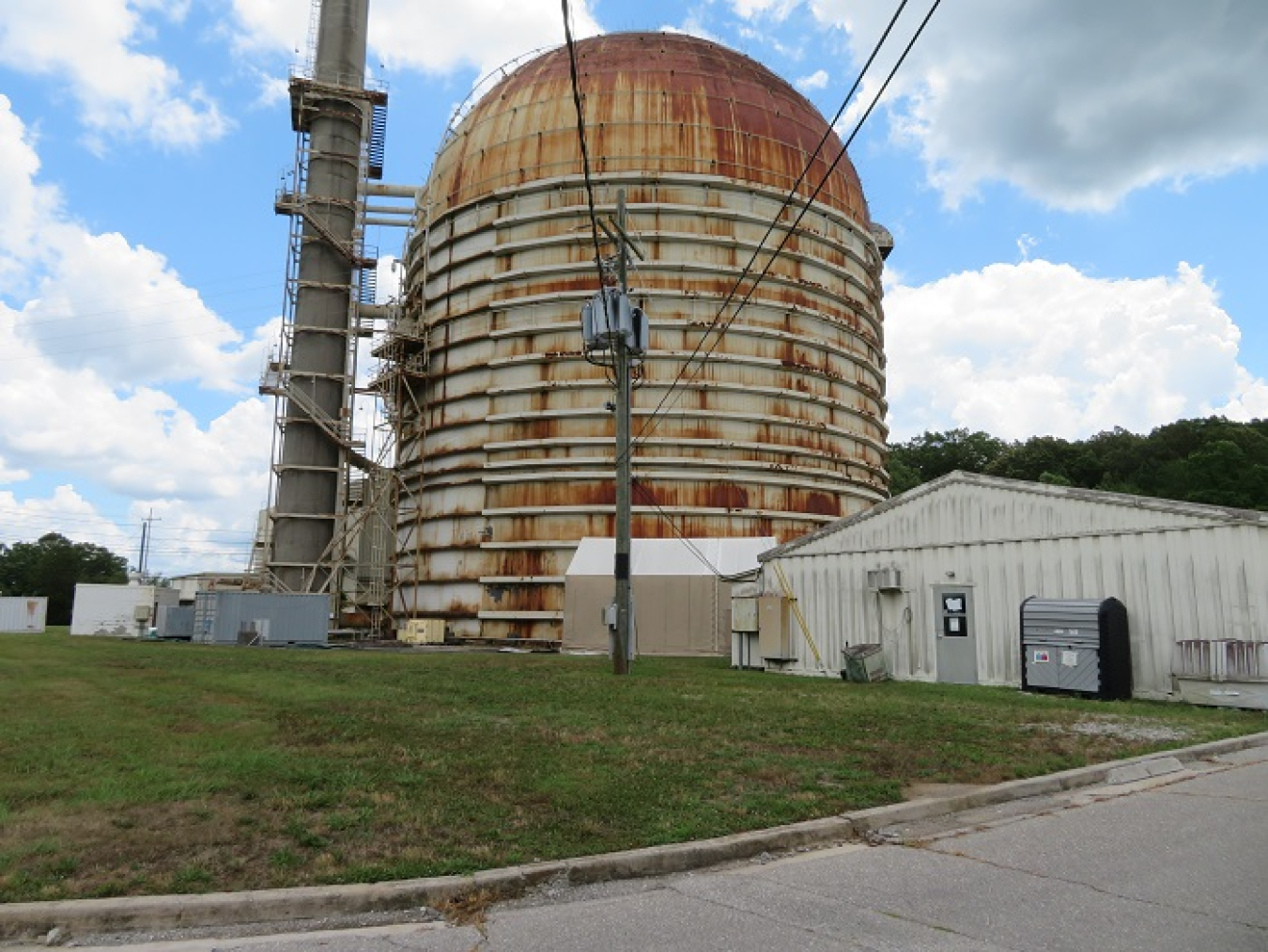 A view of the Experimental Gas-Cooled Reactor at Oak Ridge National Laboratory. The Oak Ridge Office of Environmental Management and cleanup contractor UCOR are set to fully deactivate the facility for eventual demolition.