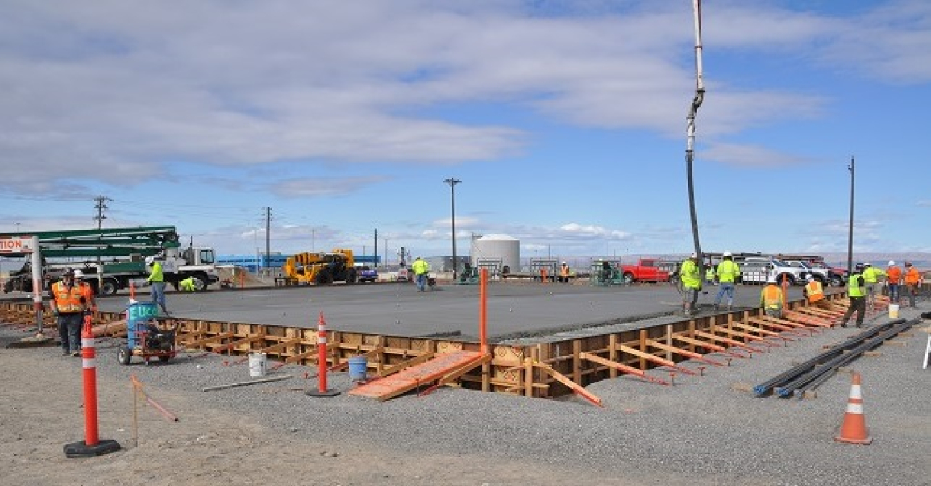 A concrete pad that will be the future interim storage area for 1,936 highly radioactive capsules of cesium and strontium is now in place at the Hanford Site. 