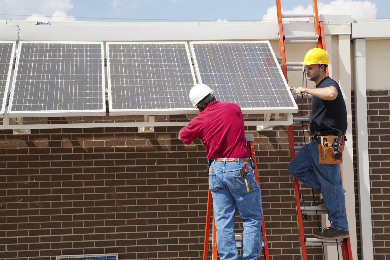 Professional installation of a photovoltaic system is highly recommended