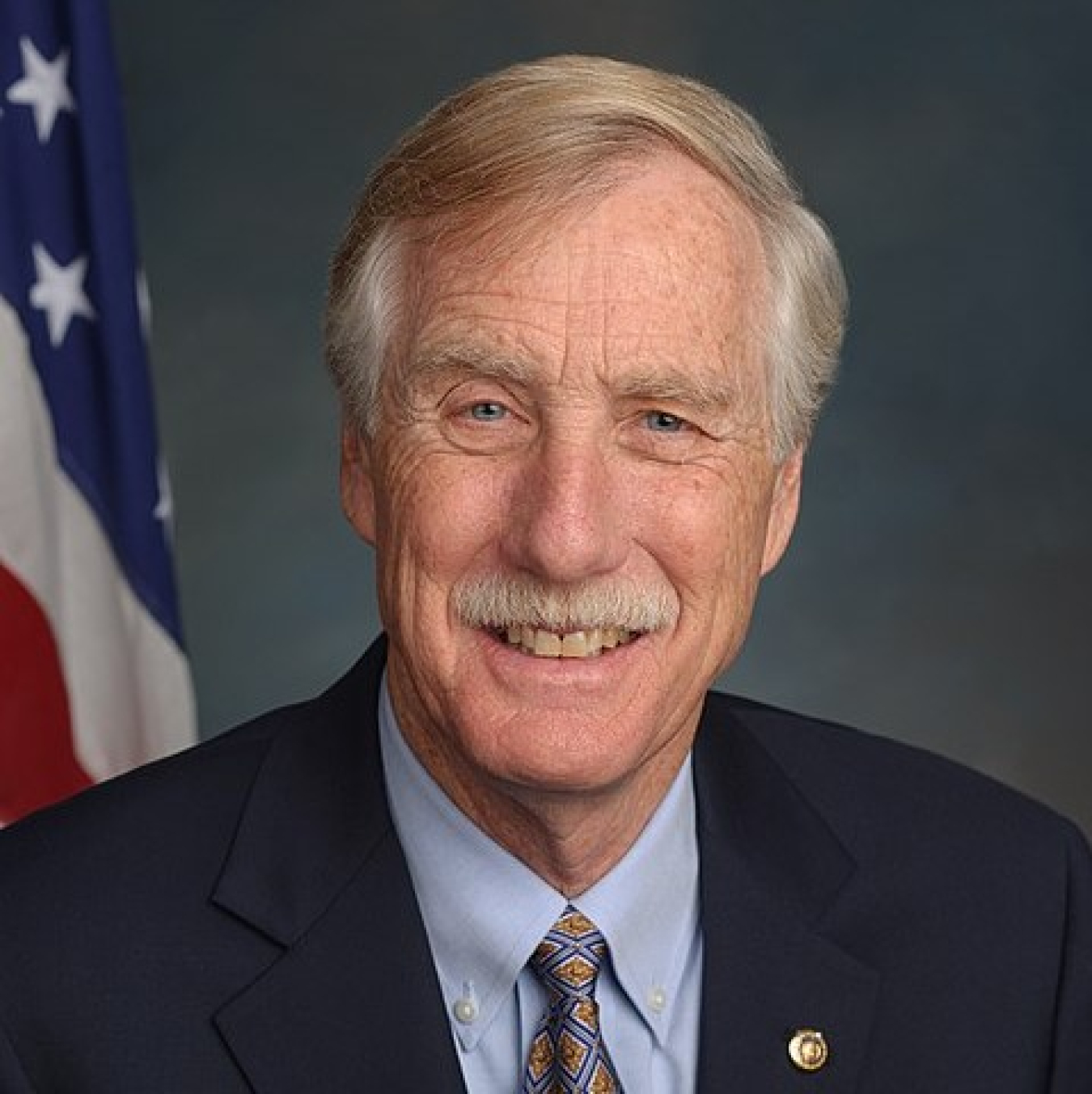 Heashot of Angus King