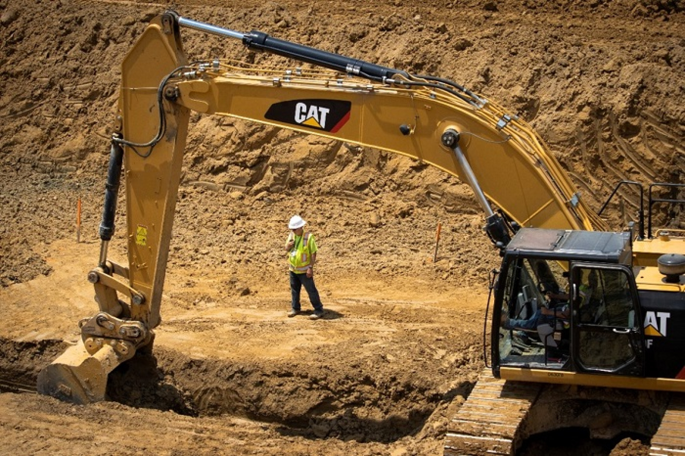 The first excavation of soil got underway recently to remove sources of potential groundwater contamination and provide fill dirt for the On-Site Waste Disposal Facility at the Portsmouth Site.