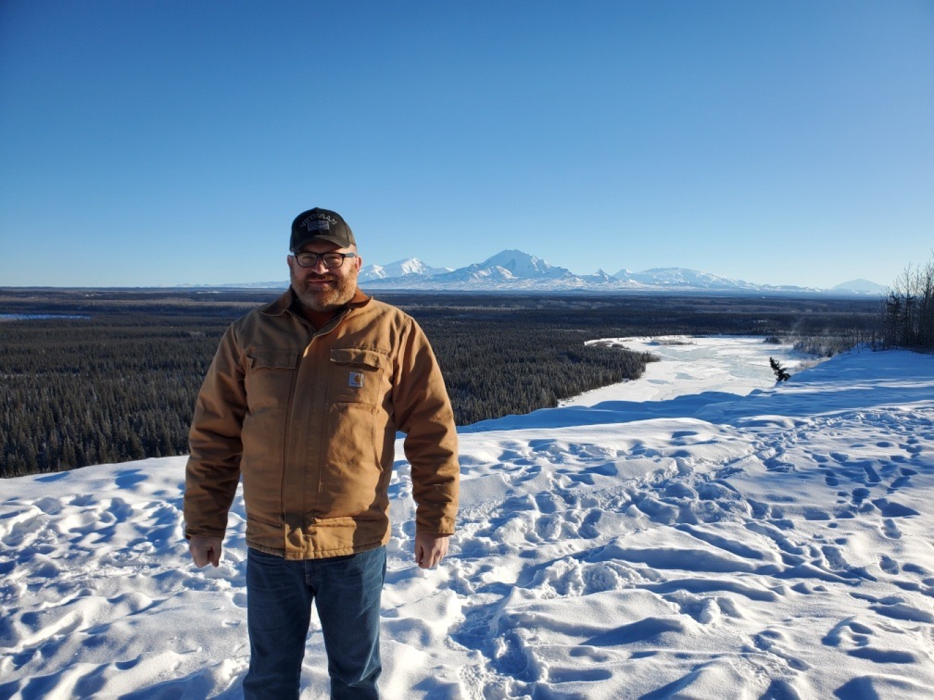 Givey Kochanowski outside in Alaska