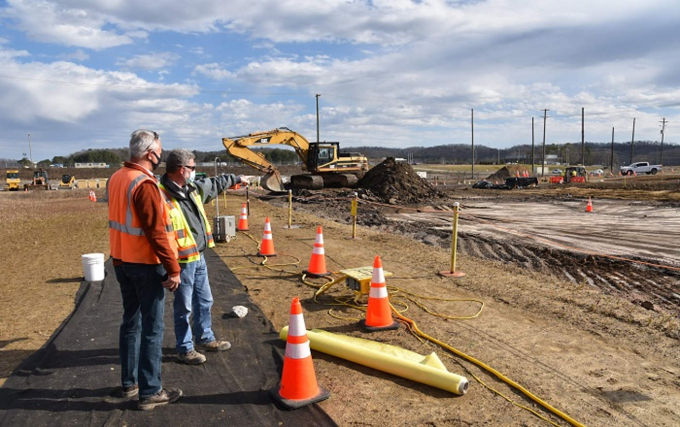 An emerging issues team that’s part of a regulatory partnership framework focused on the Oak Ridge EM program’s cleanup helped obtain early approvals for soil removal projects, allowing effective use of the available workforce and funding.