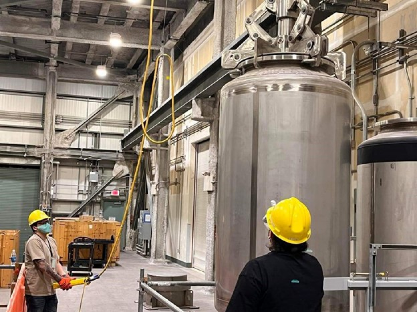 Hanford’s Waste Treatment and Immobilization Plant team recently activated a specially designed crane system to practice bringing empty stainless-steel containers inside the plant’s Low-Activity Waste Facility.