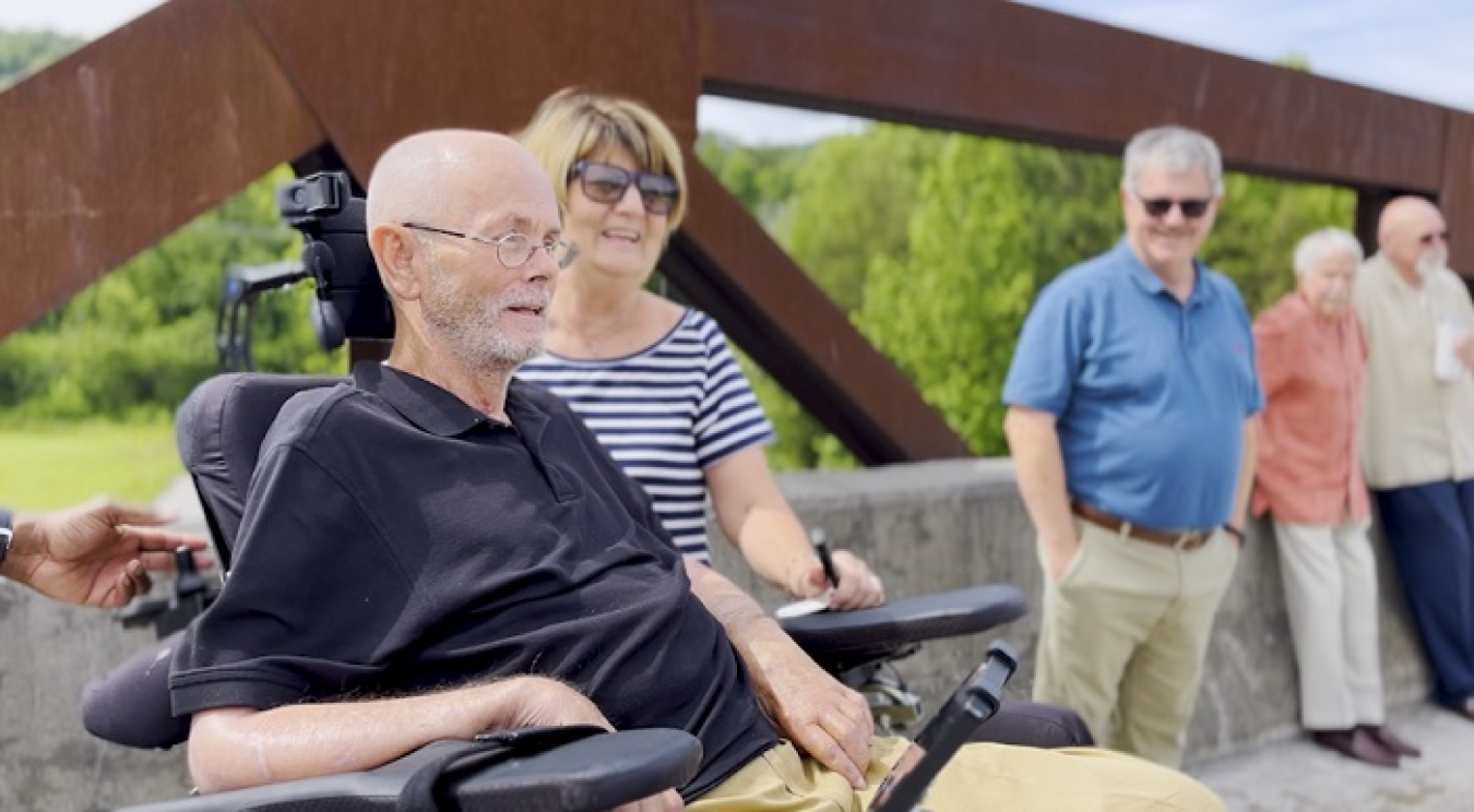 Former Oak Ridge cleanup manager Steve McCracken and his wife Pam are shown at a ceremony dedicating the Haul Road bridge in Oak Ridge in McCracken’s honor. 