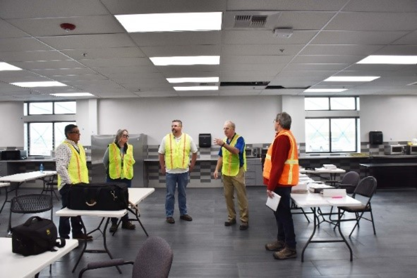 Representatives from the EM Office of River Protection (ORP) and contractor Washington River Protection Solutions (WRPS) recently took a tour of the new Multi-Craft Maintenance Facility at the Hanford Site Tank Farms.