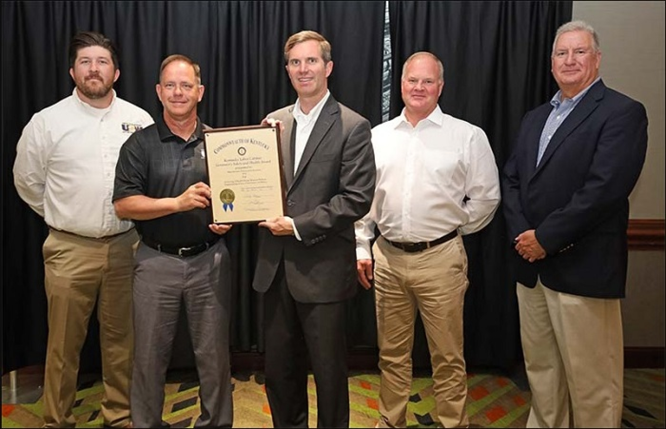 Kentucky’s governor recently awarded two prime contractors for EM’s Portsmouth/Paducah Project Office (PPPO) the state’s top safety and health award.