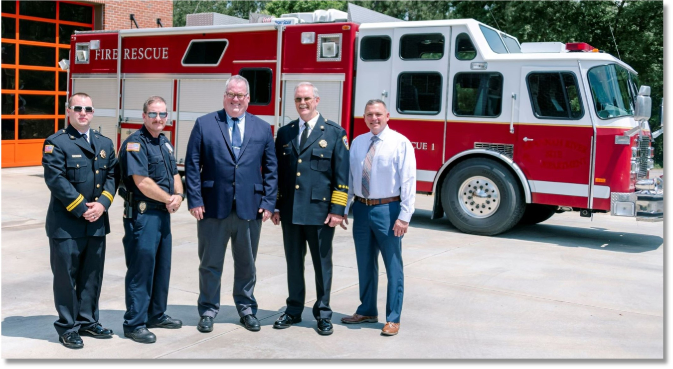 SRS donates fire truck.jpg