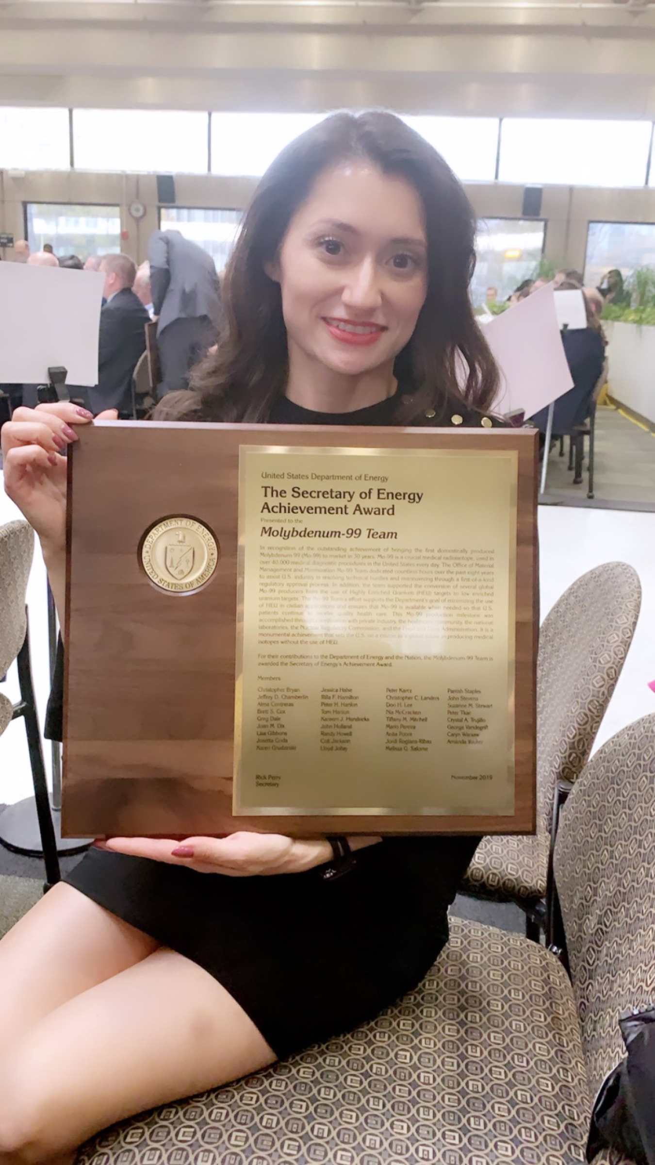 Alma Contreras with her DOE Secretary's Award plaque.
