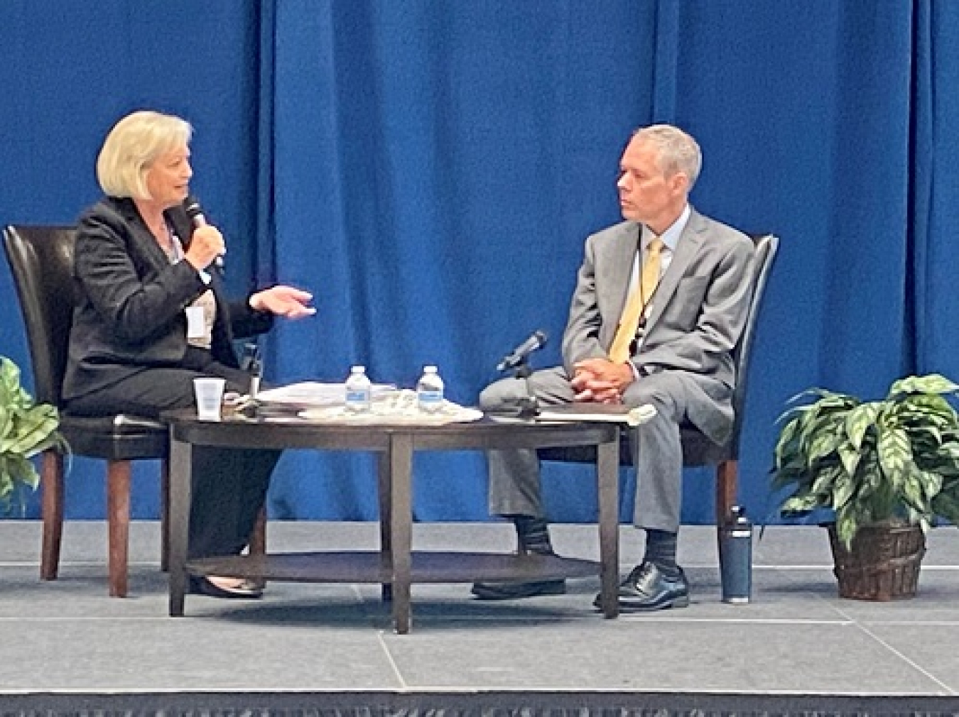 Paducah Area Chamber of Commerce President Sandra Wilson, left, speaks with EM Senior Advisor William “Ike” White during the chamber’s annual trip to Washington, D.C.