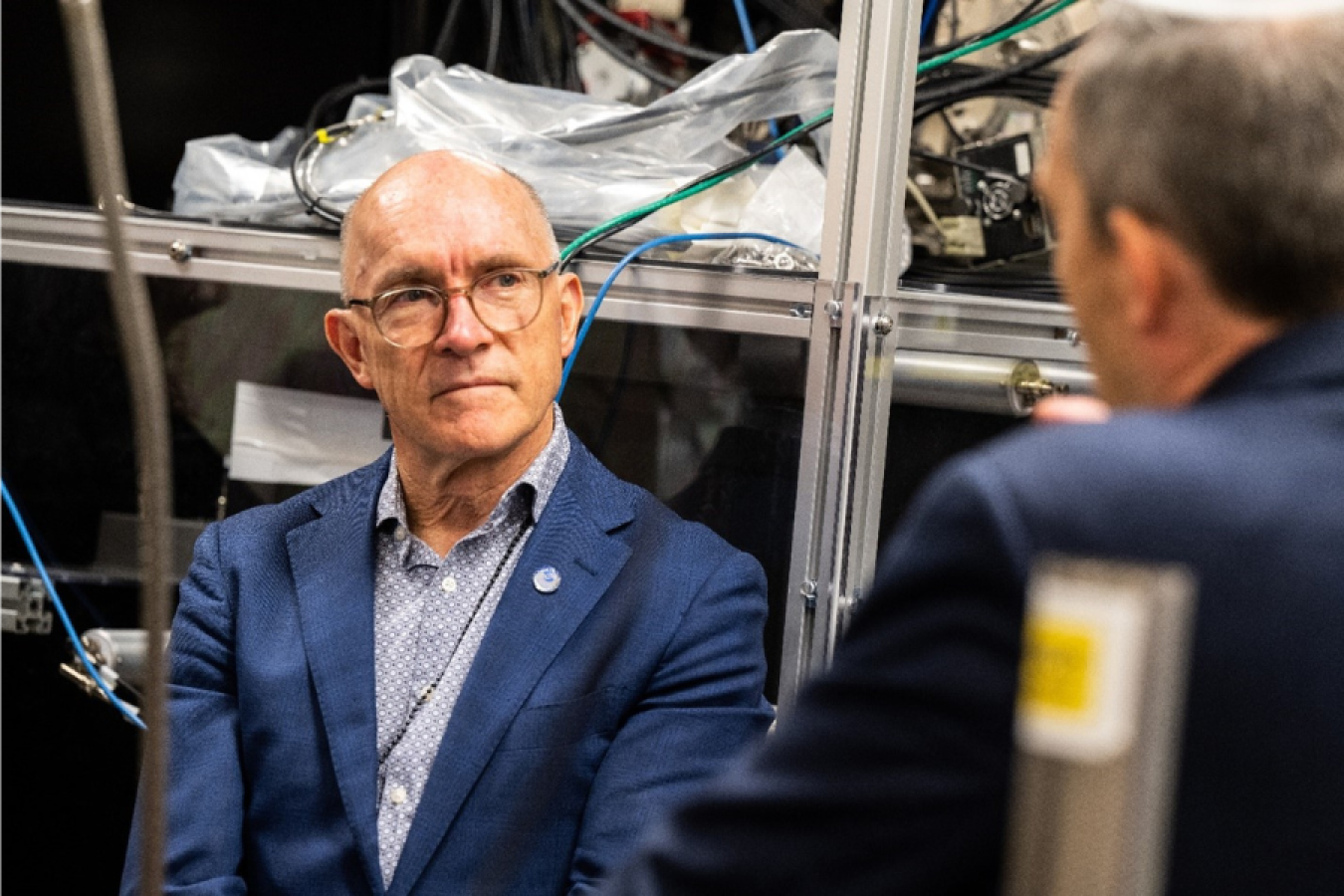 Robert Floyd and Ted Bowyer (PNNL) during a tour of PNNL’s noble gas monitoring laboratories.