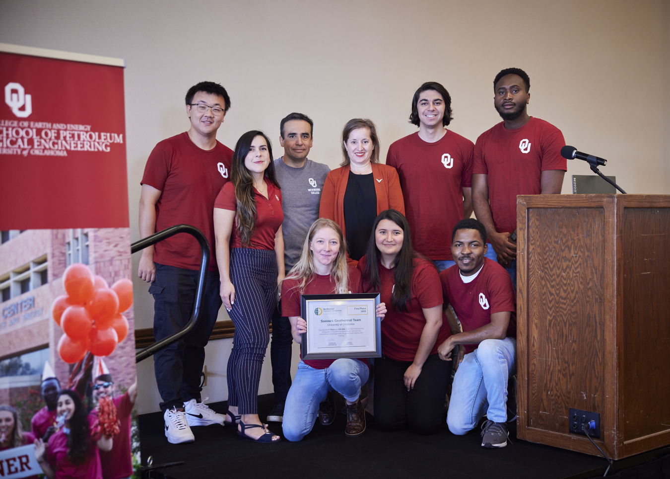 OU team with first place certificate