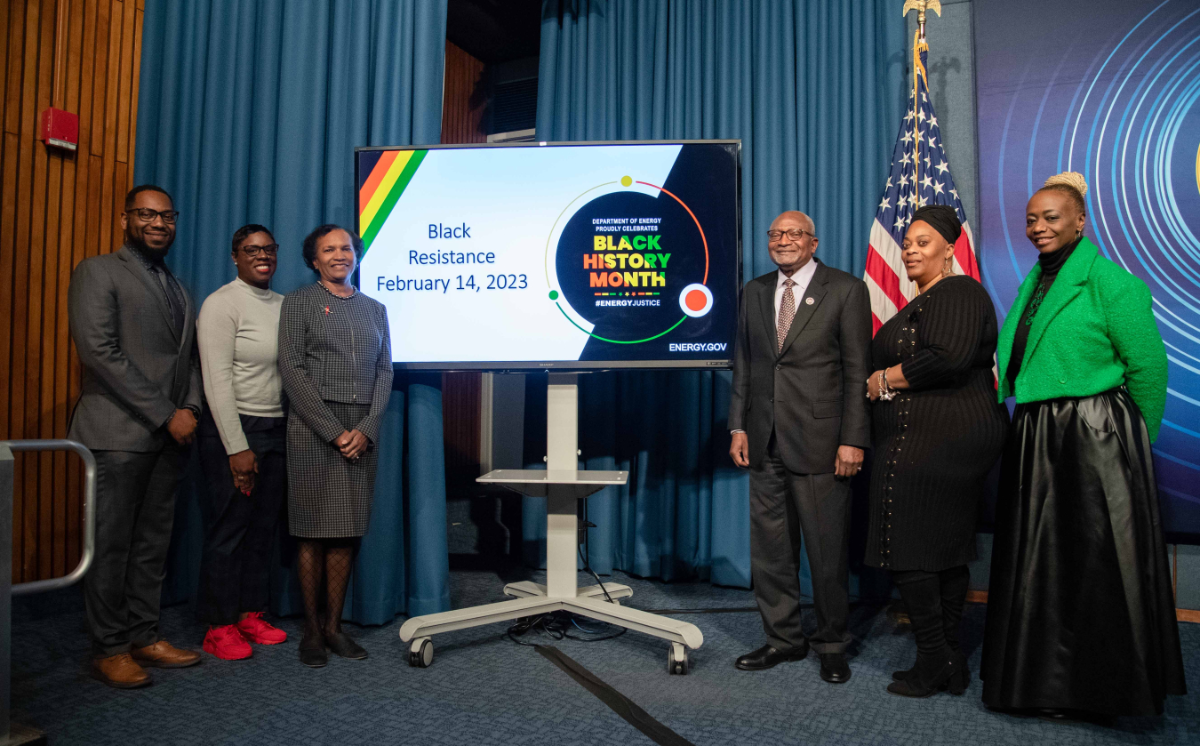From left to right: Dr. Tony Reames, Deputy Director for Energy Justice; Jenene Lee, First Vice President of Blacks In Government Energy Chapter; Brenda Mallory, Chair of White House Council on Environmental Quality, Executive Office of the President; Dr. Robert D. Bullard, Distinguished Professor of Urban Planning at Texas Southern University; Tara Fuller, President of Blacks In Government Energy Chapter; Patrice Carthern, Administrative Assistant for Office of Economic Impact and Diversity.