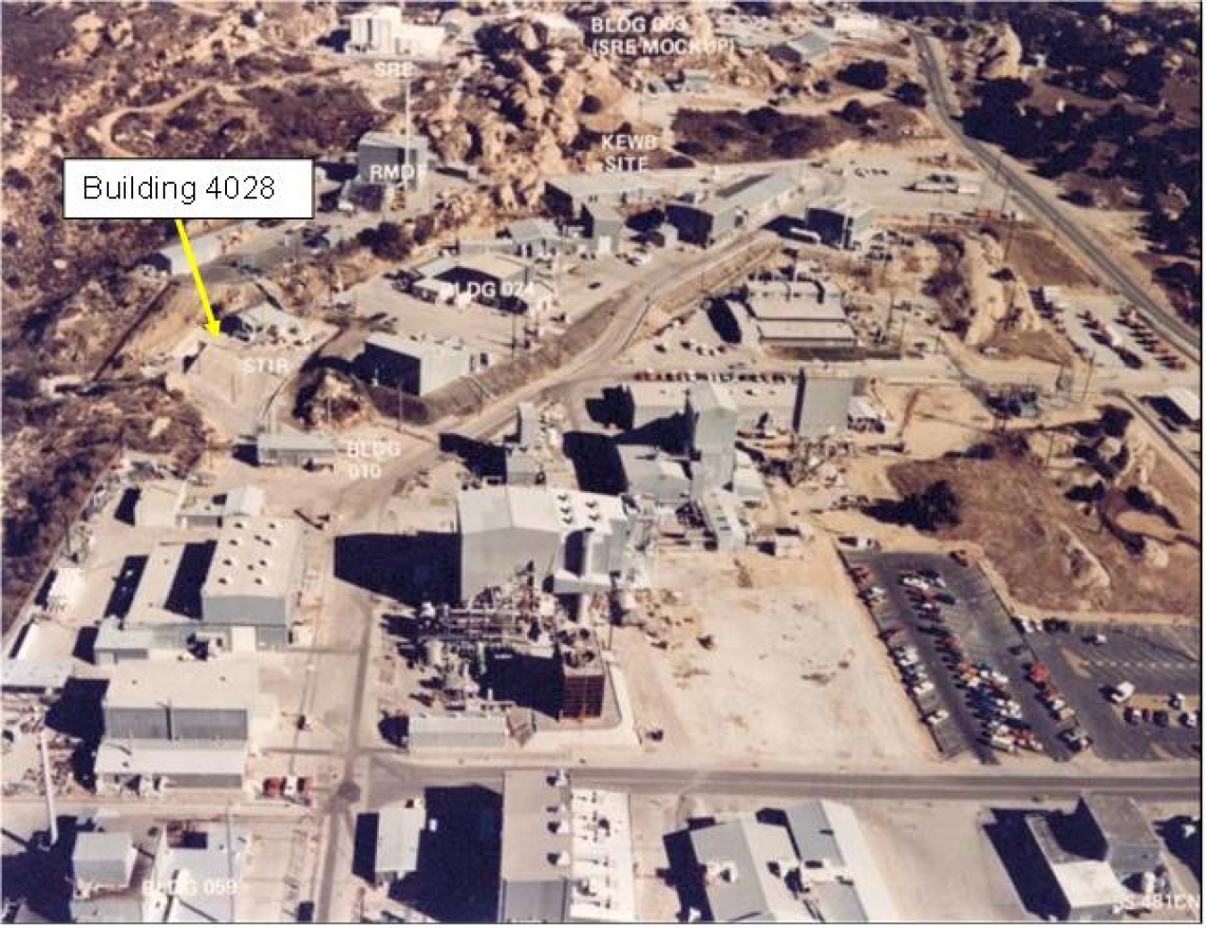 Building 4028 is identified with the yellow arrow.