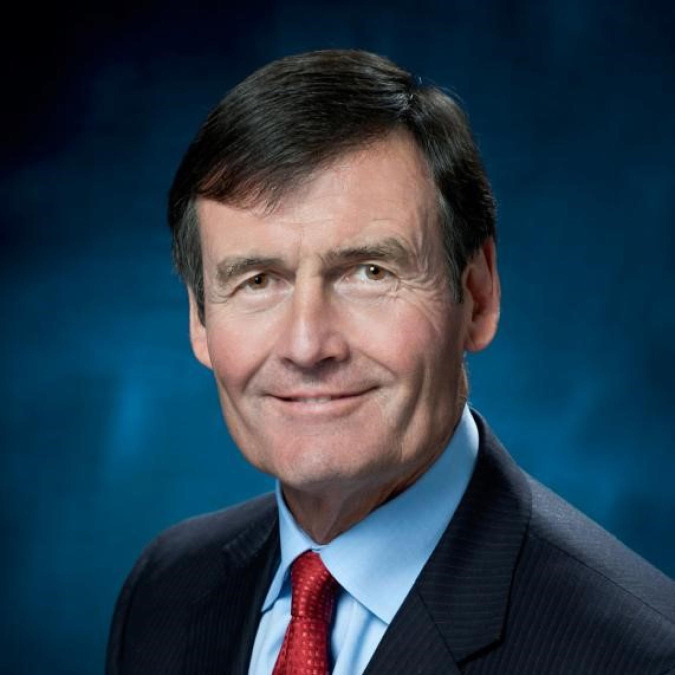 Tom Kuhn Headshot