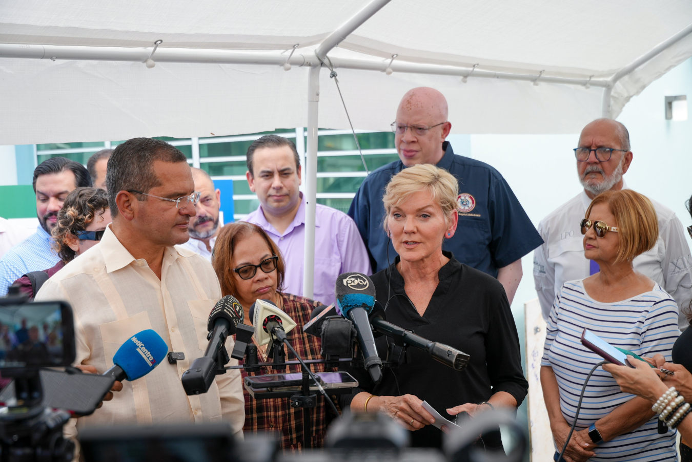 U.S. Energy Secretary Jennifer Granholm announces a slate of solar companies and nonprofits selected to install rooftop solar and battery storage systems for vulnerable households in Puerto Rico through the Puerto Rico Energy Resilience Fund (PR-ERF).
