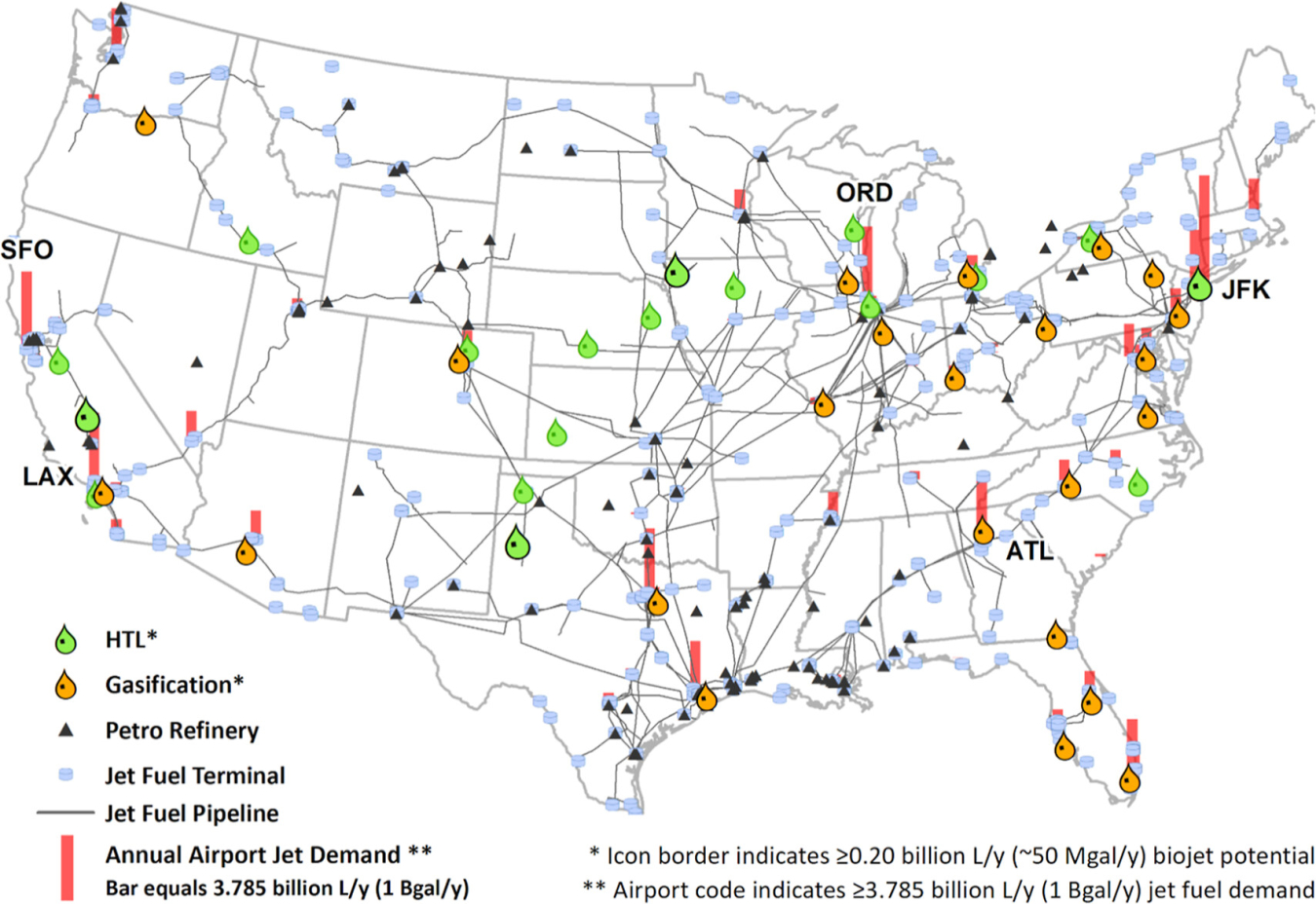 Map of the United States showing proximity of feasible waste-to-energy sites to jet fuel infrastructure and major airports. 