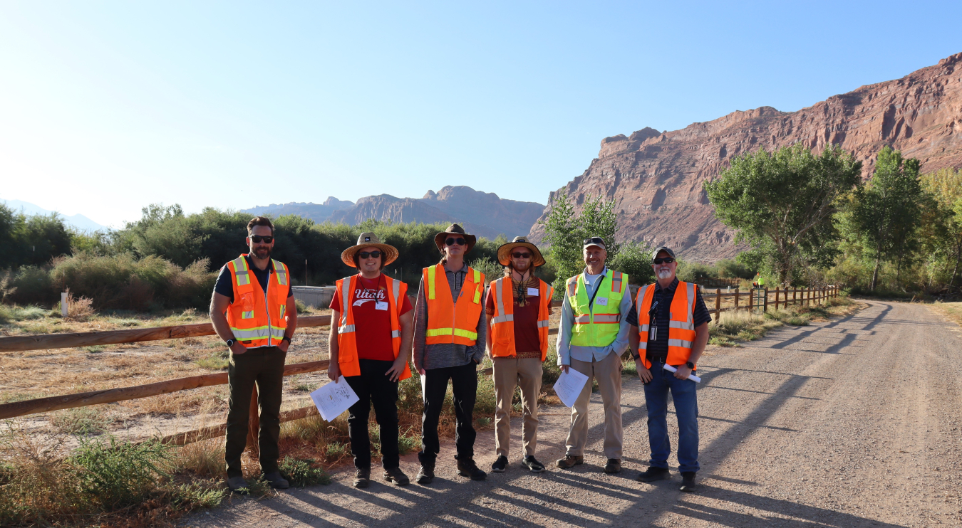 A group visits the Moab Site well field.