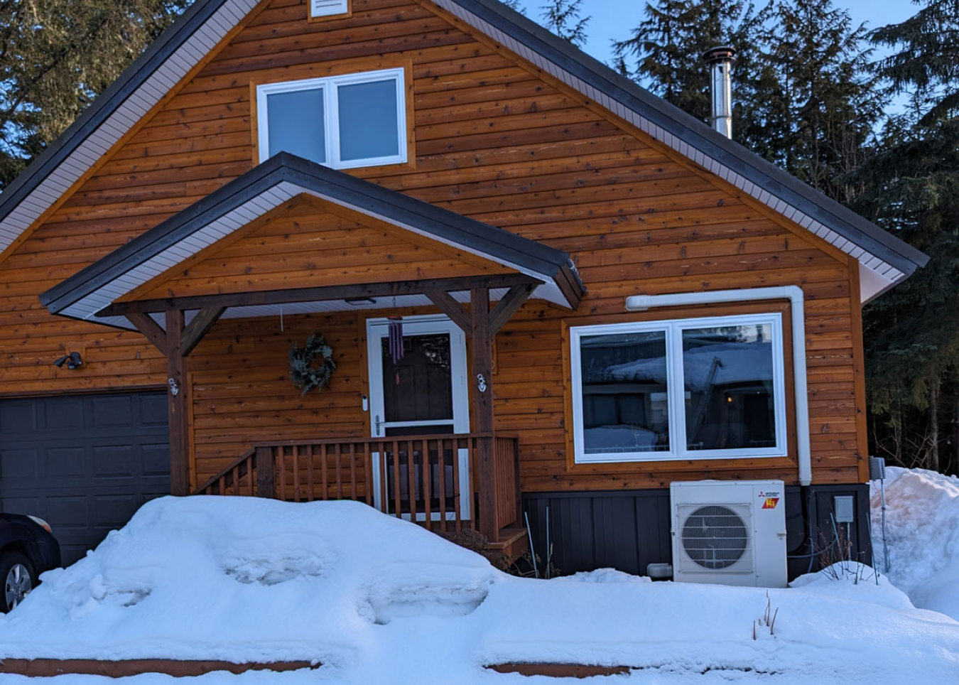 Home in Alaska with a heat pump