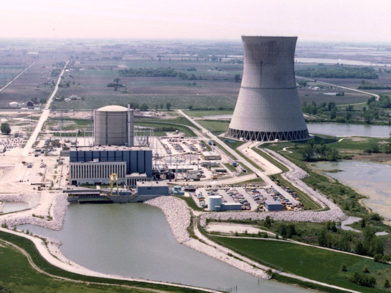 Aerial shot of Davis-Besse Nuclear power station