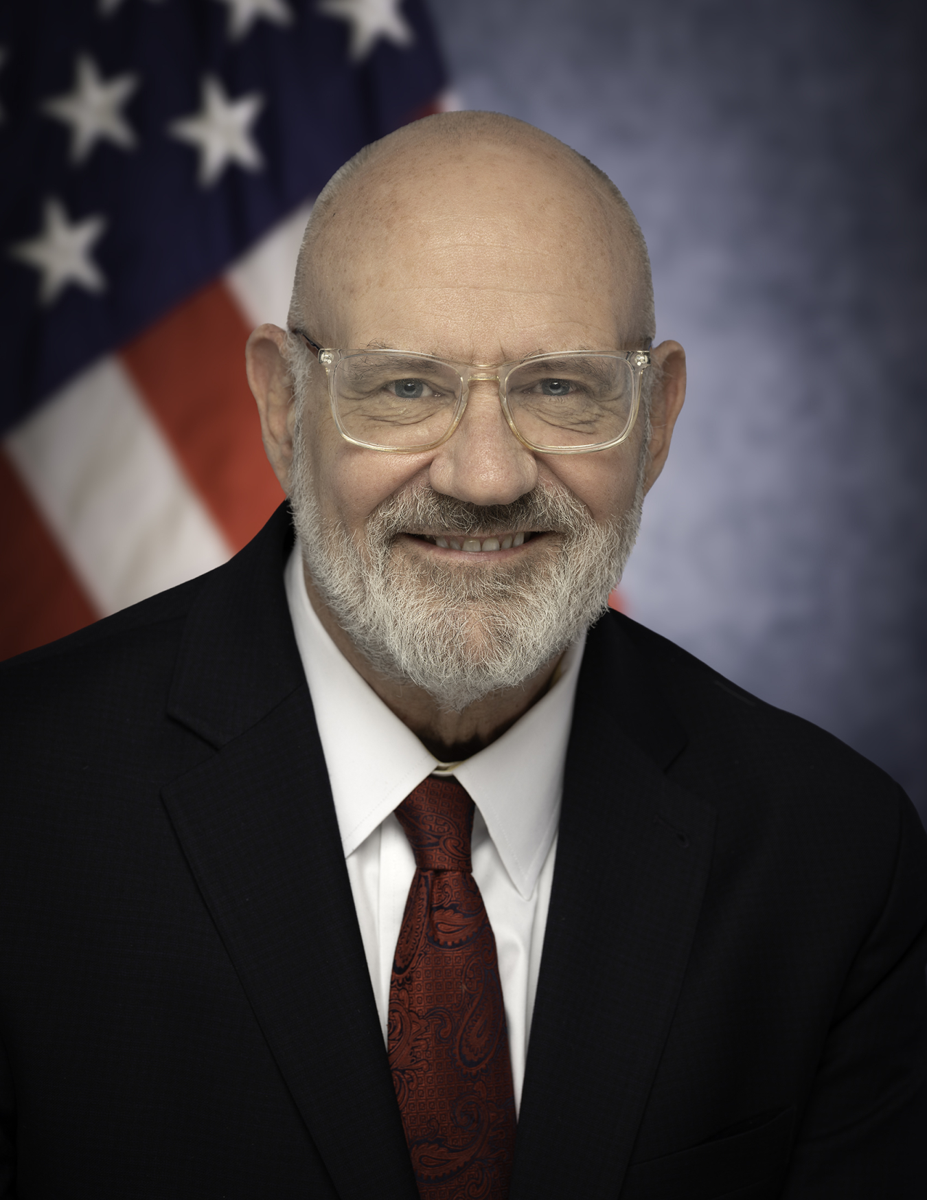 Bio photo of OSDBU Director Charlie Smith