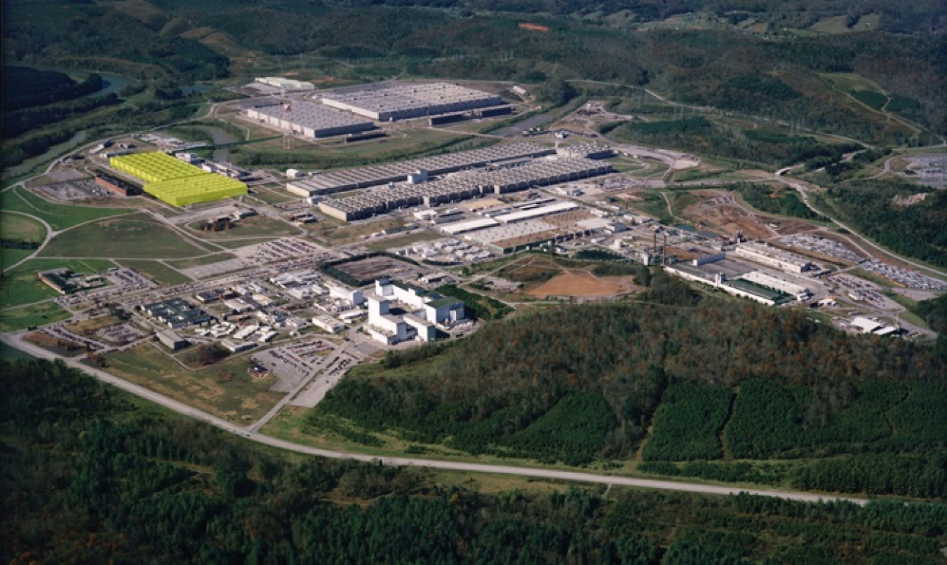 A view of the East Tennessee Technology Park, previously known as the Oak Ridge Gaseous Diffusion Plant, before cleanup. 