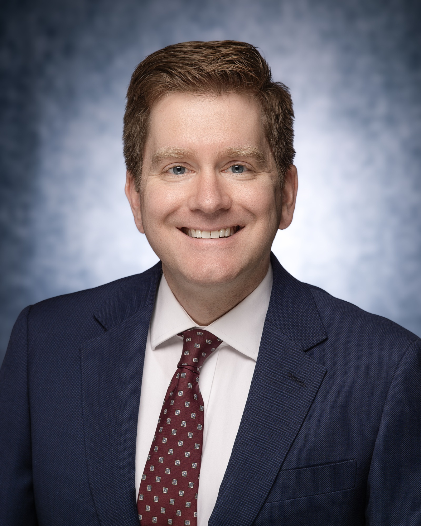 Head and shoulders professional photo of Nat Horner.