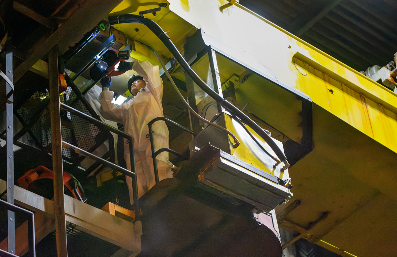 Crane 09-08-25 (NW).jpg